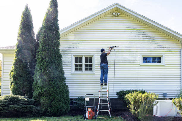 Best Fence Cleaning  in Middleburg Heights, OH